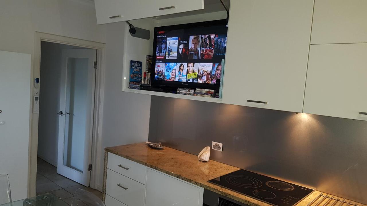 Acushla Accommodation Esplanade Living Self Check-In Self Check-Out West Beach Exterior foto